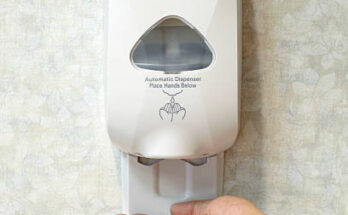 hand sanitizer dispenser market