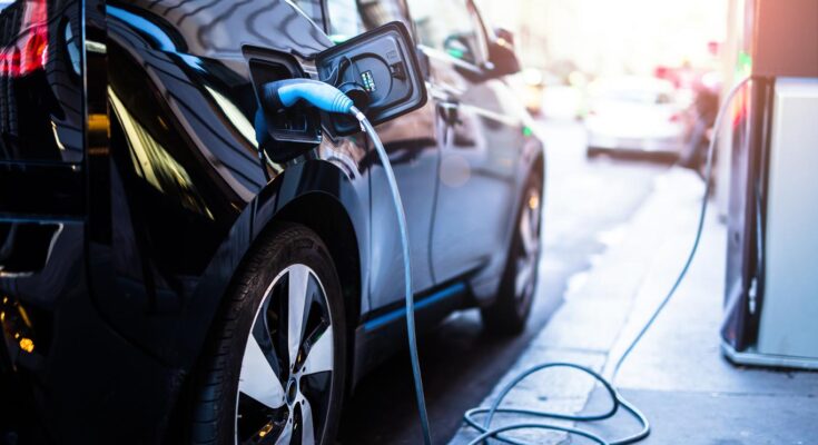 Electric Vehicle (EV) Batteries Global Market