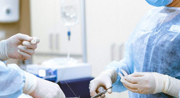 Surgical Sealants And Adhesives Global Market