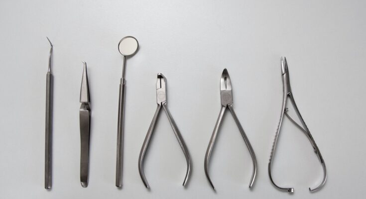 Dental Surgical Devices And Equipment Market