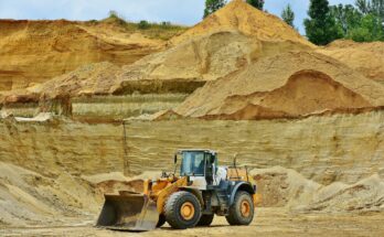 Autonomous Mining Equipment Market