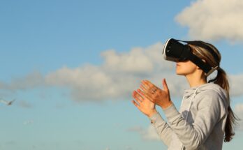 Virtual Reality In Healthcare Market