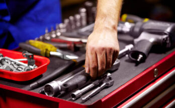 automotive garage equipment market