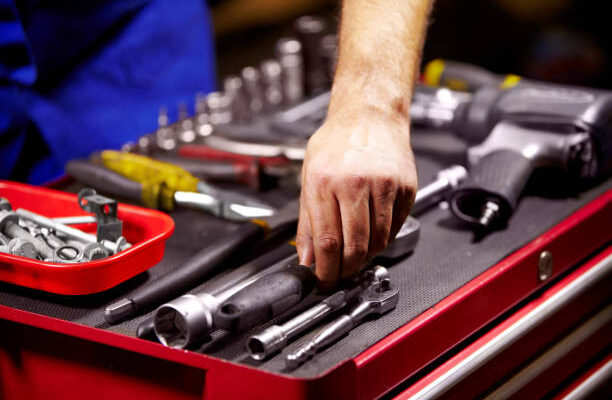 automotive garage equipment market