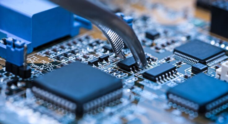 Electronics Manufacturing Services For Computer Market