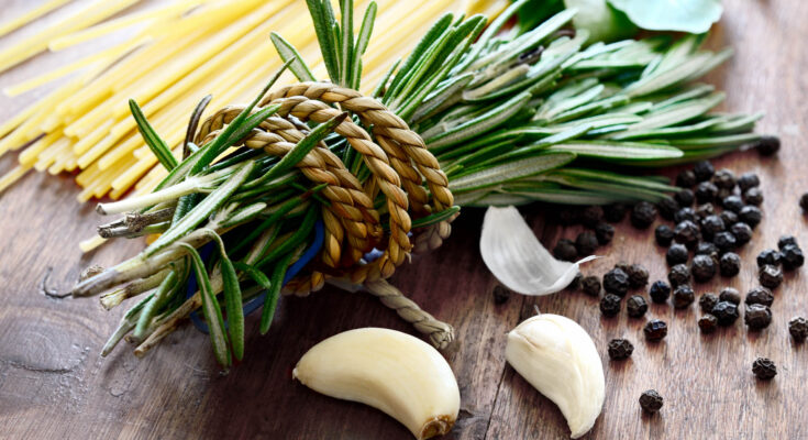 Rosemary Garlic Market