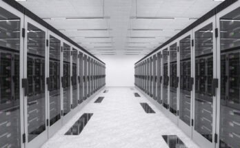 Data Center UPS Market