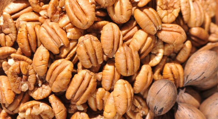 Pecans Market