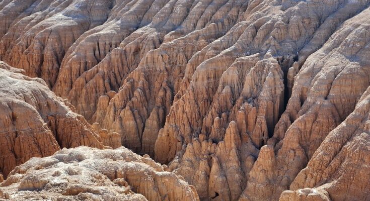 Bentonite Market