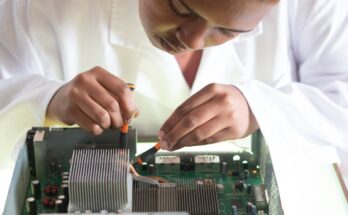 Outsourced Semiconductor Assembly And Testing Market