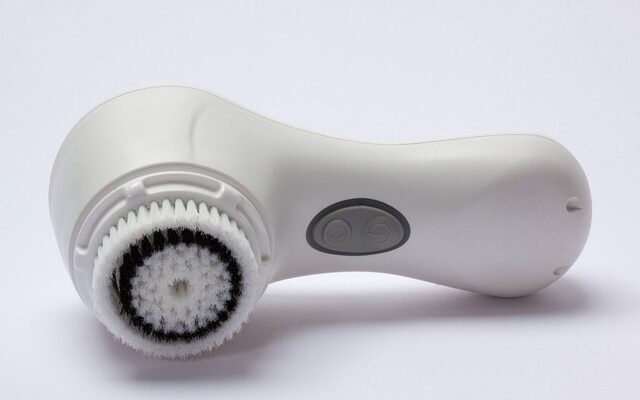 Electric Facial Cleansing Brush Market